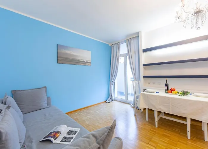 Piccola Grecia 6 ルガーノ